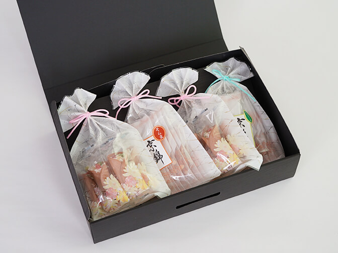 藤兵衛庵 ギフトボックスの小さいサイズ例